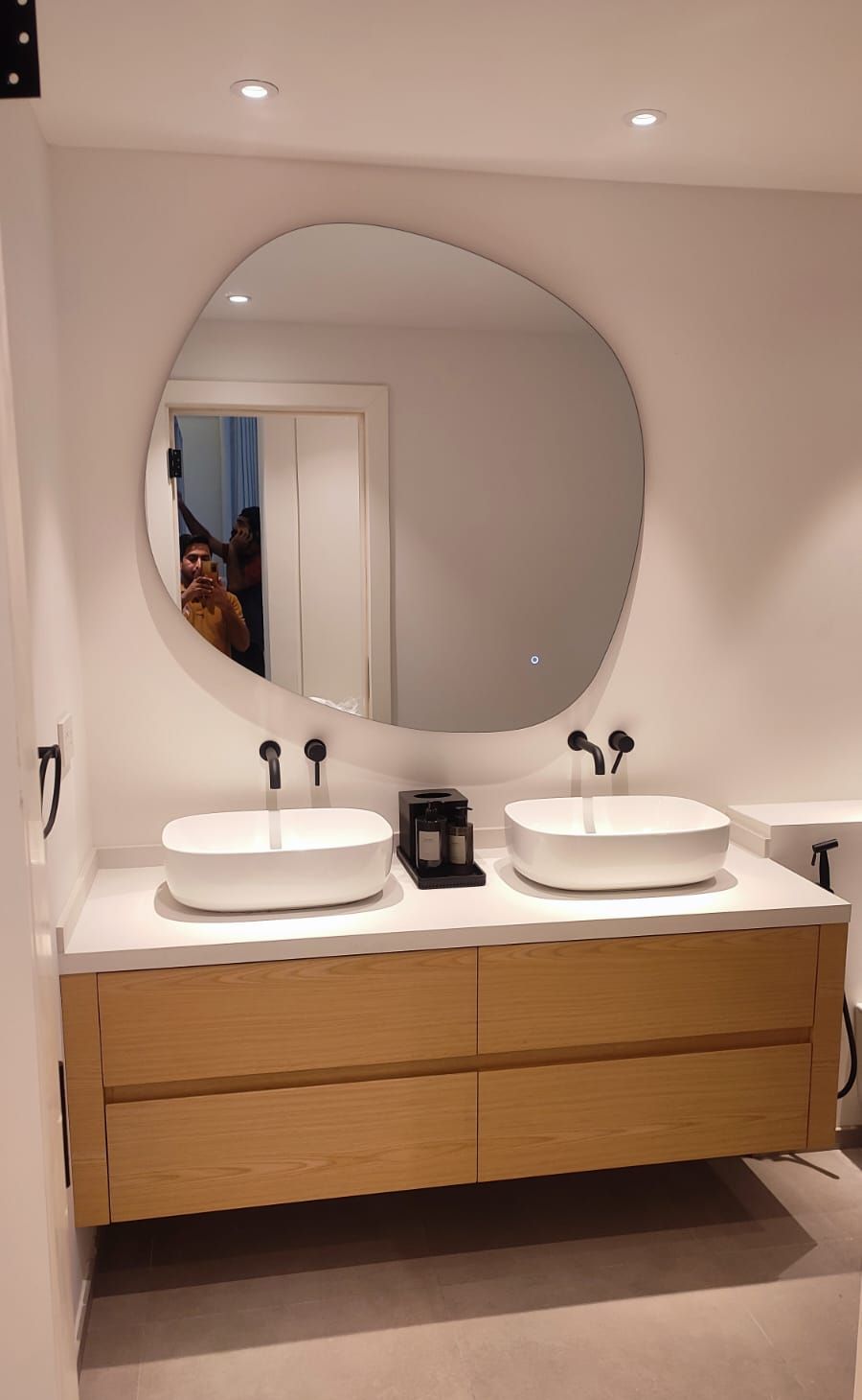 Kitchens & Vanities — photo 6 of 11