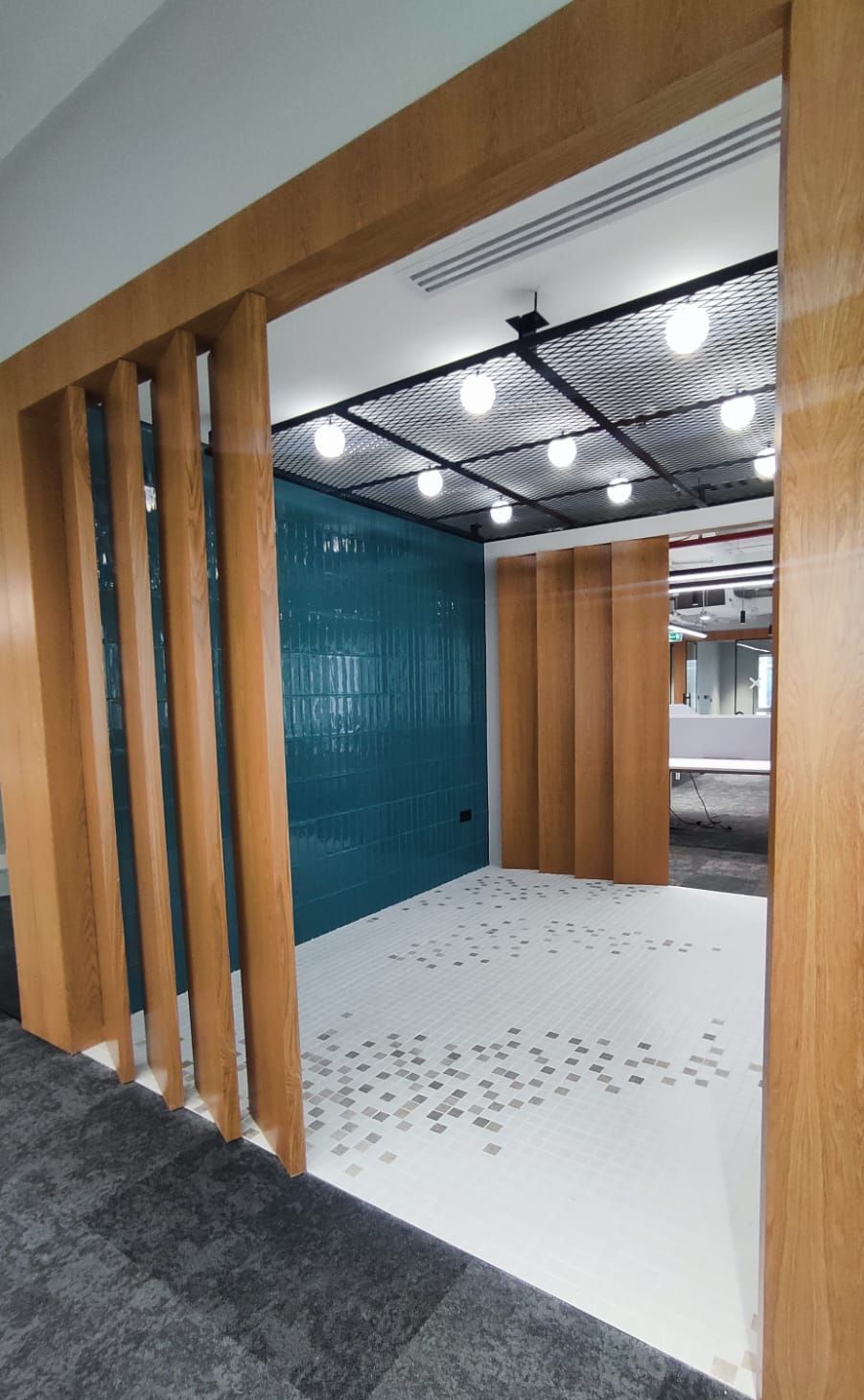 Office Fit-out — photo 2 of 13